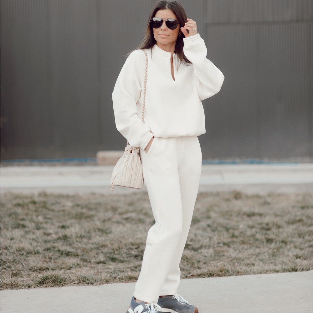 Leze the Label matching set in ivory